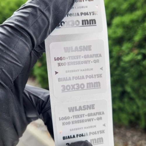 Naklejka srebrny nadruk, biała folia, 30x30 mm, zdjęcie poglądowe 2