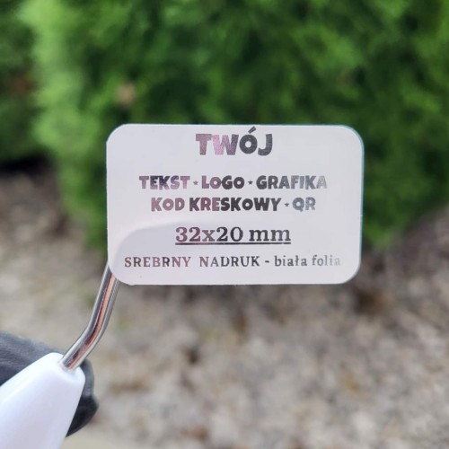 Naklejka srebrny nadruk, biała folia, 32x20 mm, zdjęcie poglądowe 2